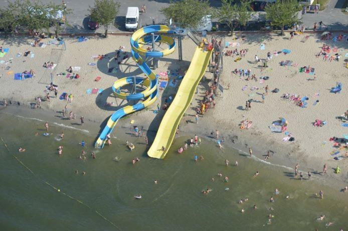 Entre Terre Et Mer, Bruges, Ostende جابيكي المظهر الخارجي الصورة